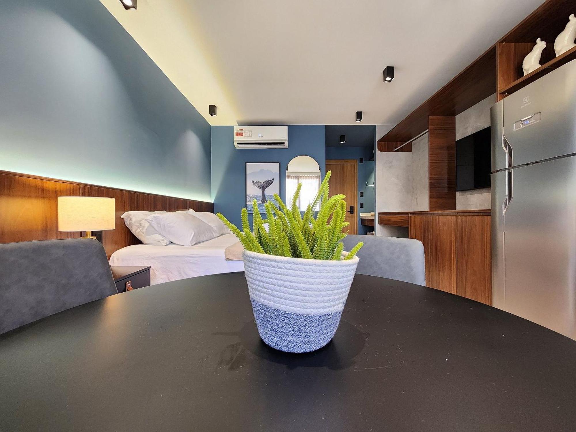 Charmoso E Moderno No Corredor Da Vitoria Apartment