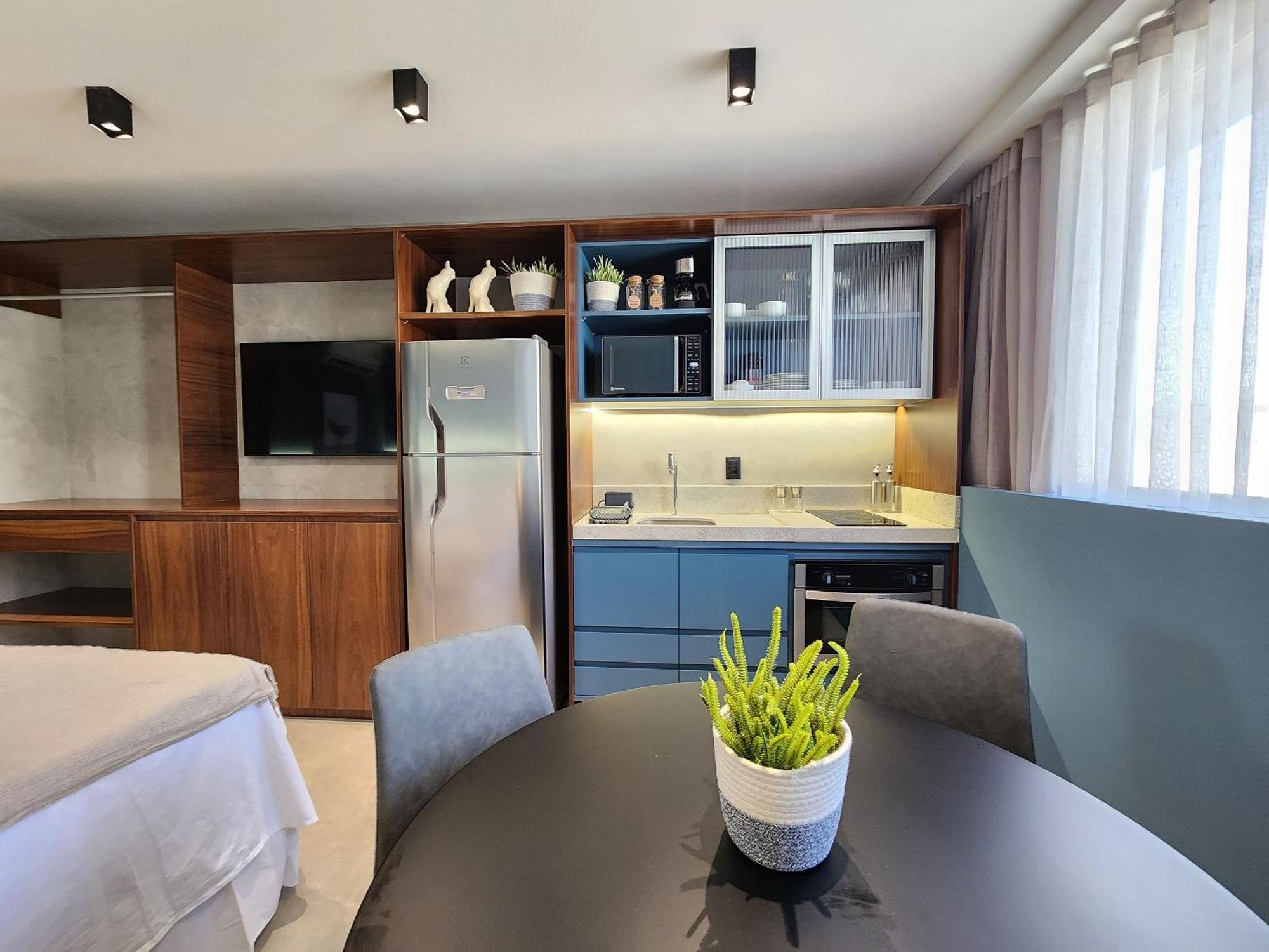 Apartment Charmoso E Moderno No Corredor Da Vitoria Salvador